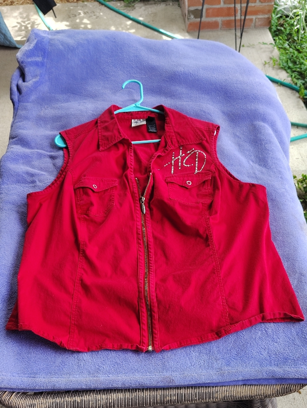 Harley-Davidson Red Sleeveless Zip-Front Top with Rhinestone Logo